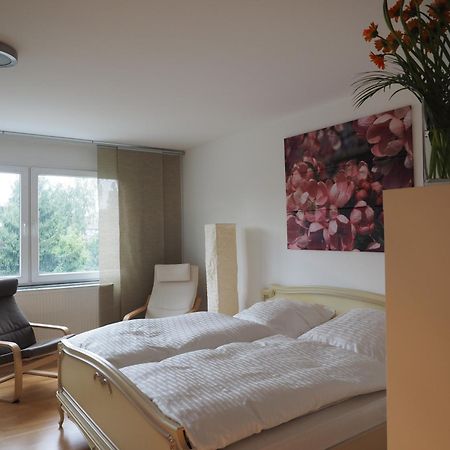 B8 - Just A Private Accommodation Düsseldorf Exteriör bild